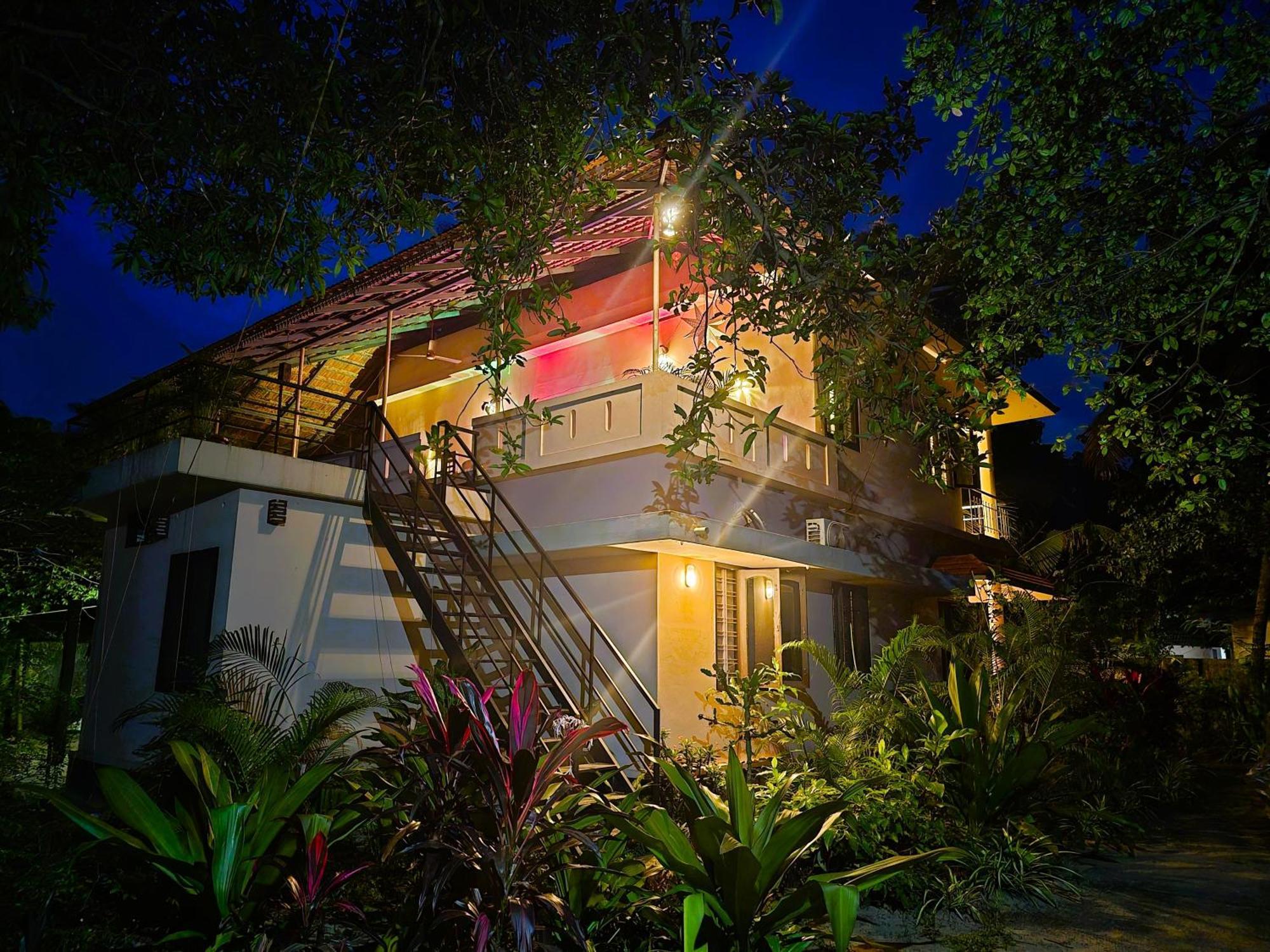 Bella Beach Villa マラリクラム エクステリア 写真